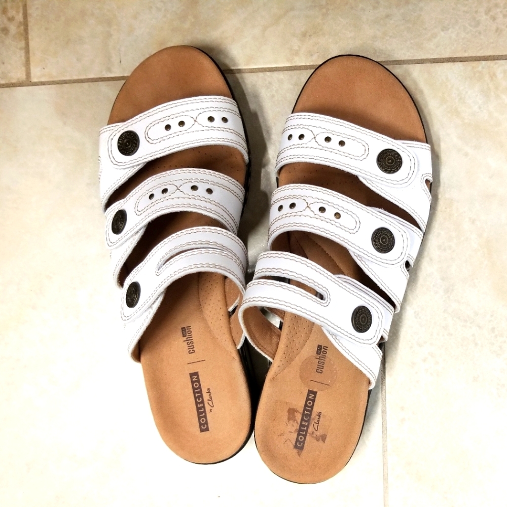 Clark's 11, 42 1/2,white sandals